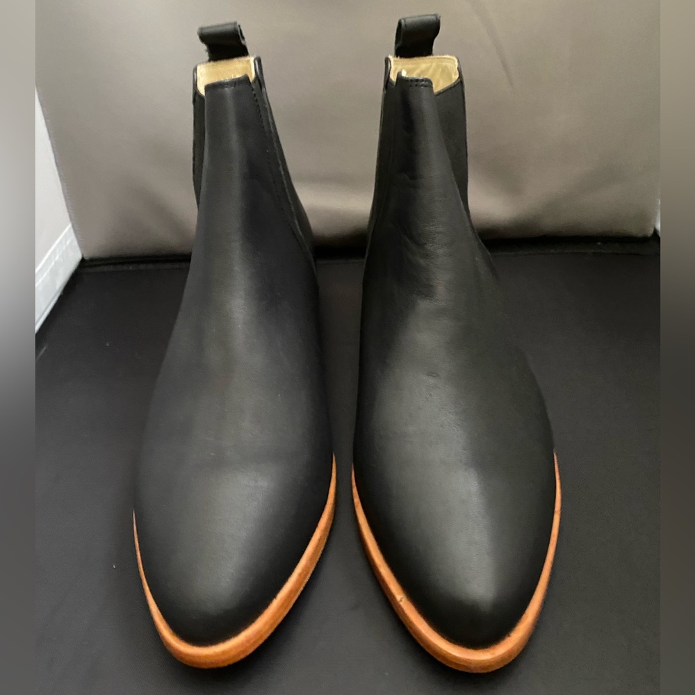 COPY - Nisolo Chelsea Boot Black Leather Size 9 with box worn once - Picture 5 of 16